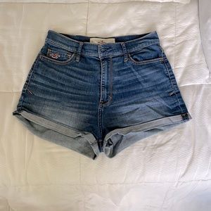 Hollister high-waisted shorts